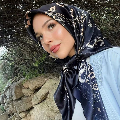 Beach Head Scarf
